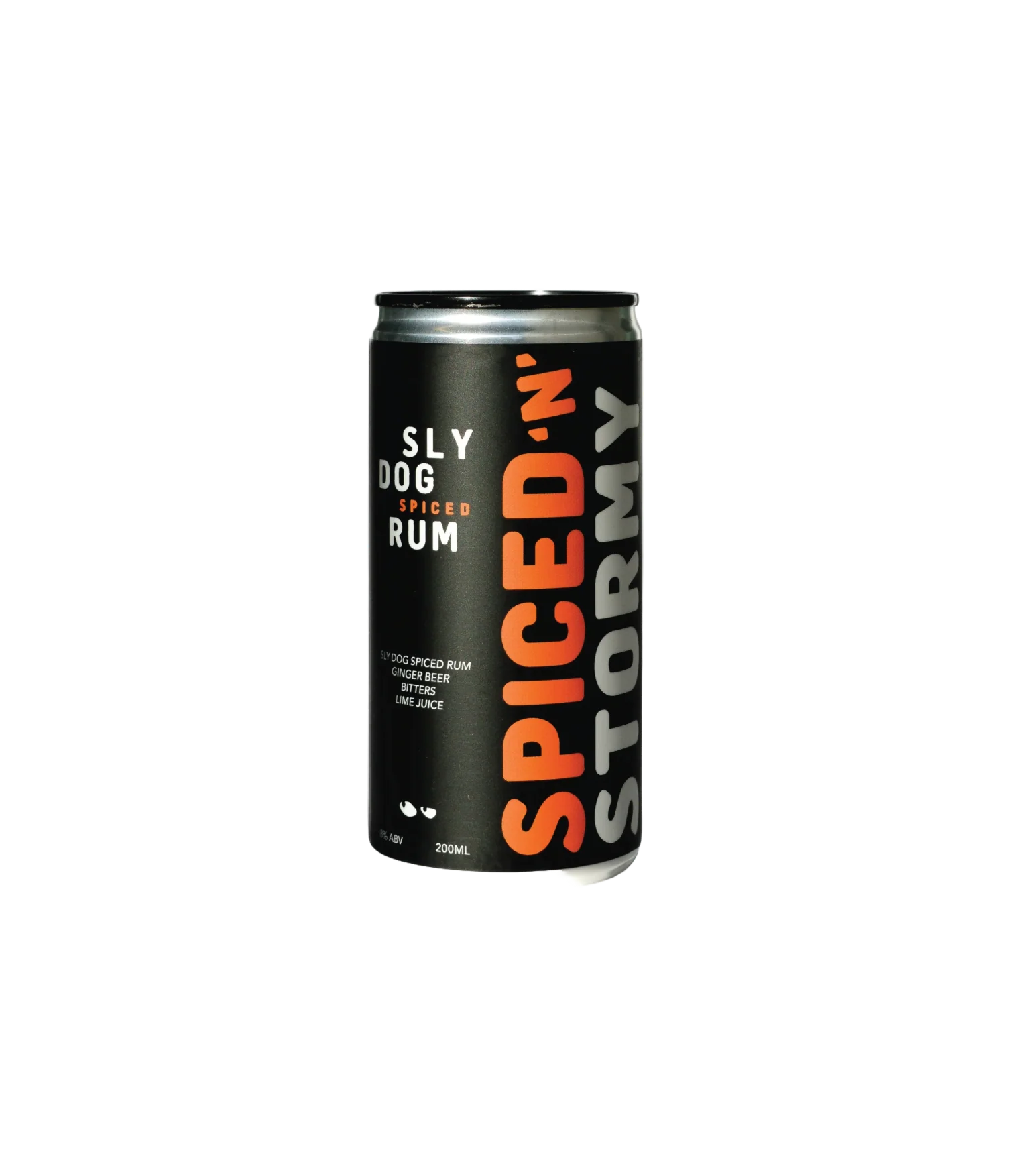 Spiced 'n' Stormy Rum Cocktail